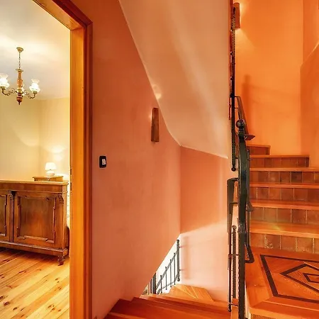 Villa Leila